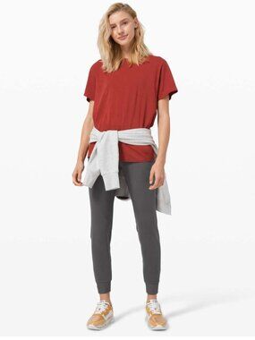 Lululemon Ready to Fleece Jogger Graphite Grey - Size 6